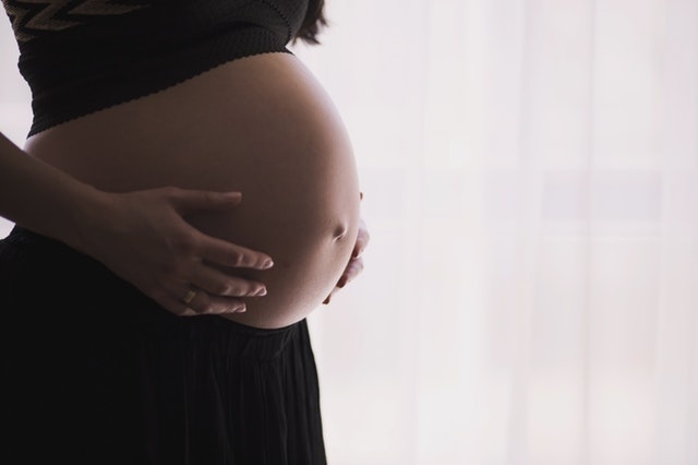 Amniocentéza pomáhá odhalit genetické nemoci